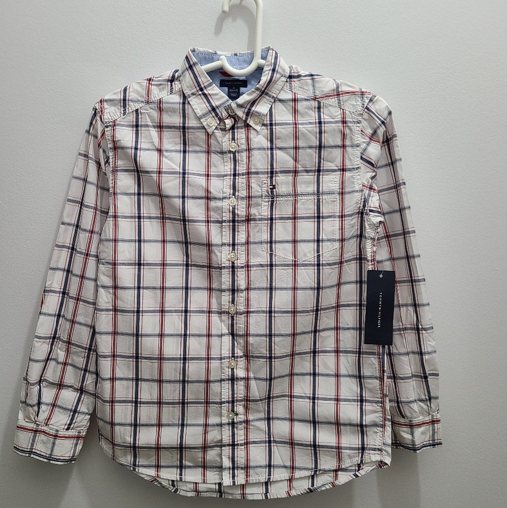 NWT -Tommy Hilfiger shirt​